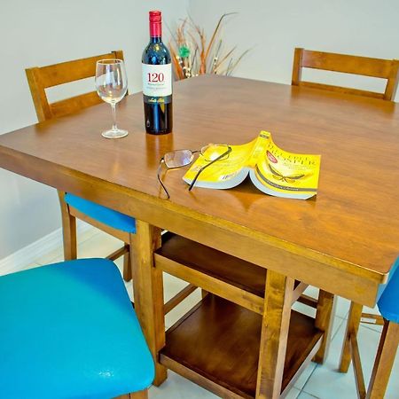 Donhead New Kingston Apt 5 エクステリア 写真